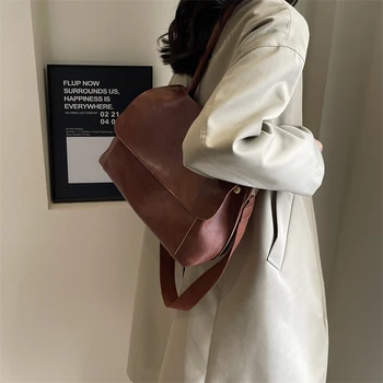 Женская легкая комфортная сумка тонкой работы с магнитной пряжкой, открывающаяся и закрывающаяся для покупок в пригородных поездках. Изображение 2