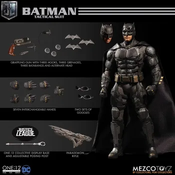 В наличии Оригинальный Mezco ONE: 12 Лига Справедливости, тактический костюм Бэтмена, модель персонажа из фильма, художественная коллекция, игрушка в подарок